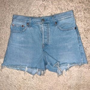Levi’s wedgie short